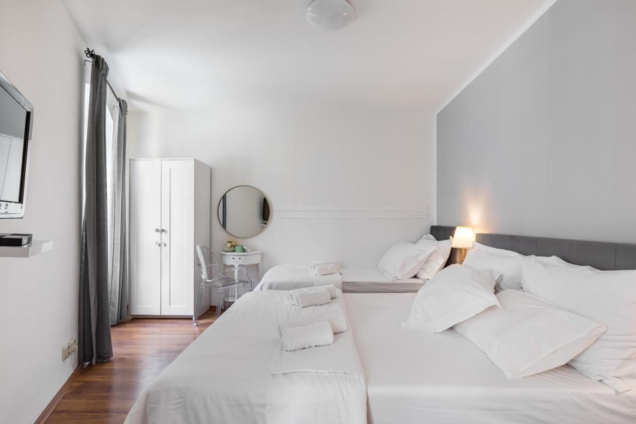 Bright&Modern 200m from DIOCLETIAN'S PALACE Split Exterior foto